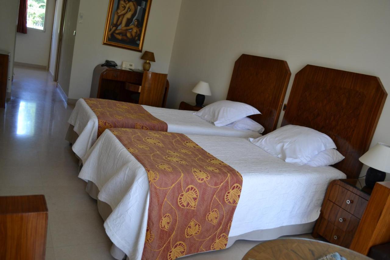 Logis L'Auberge - Maison Glenn Anna Saint Anne-dʼAuray Camera foto